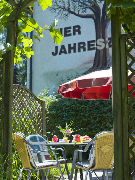 Hotel Garni Vier Jahreszeiten Bad Füssing Exterior foto