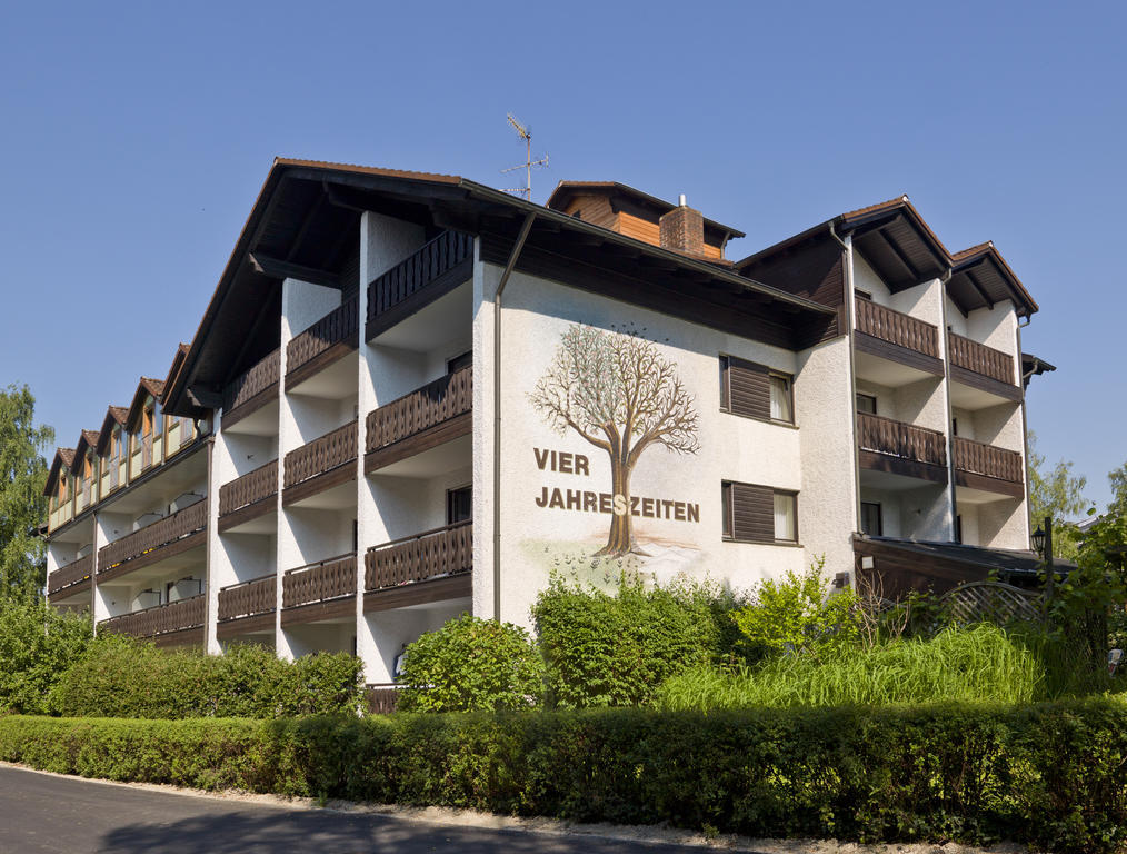 Hotel Garni Vier Jahreszeiten Bad Füssing Exterior foto